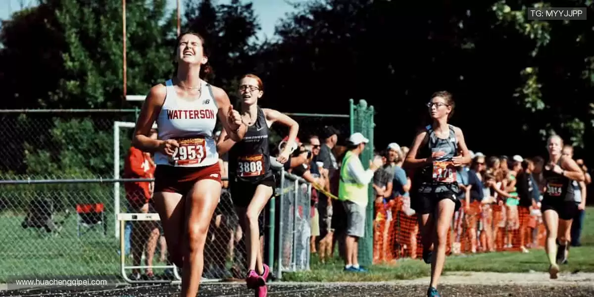 🔥 周边好物,让热爱从赛场延伸到生活!